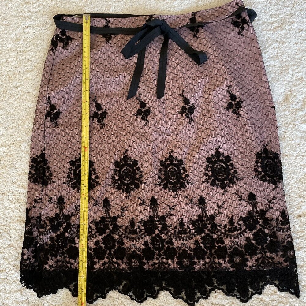 Karen Kane Skirt In Dusty Rose with Black Lace Overlay Size 8